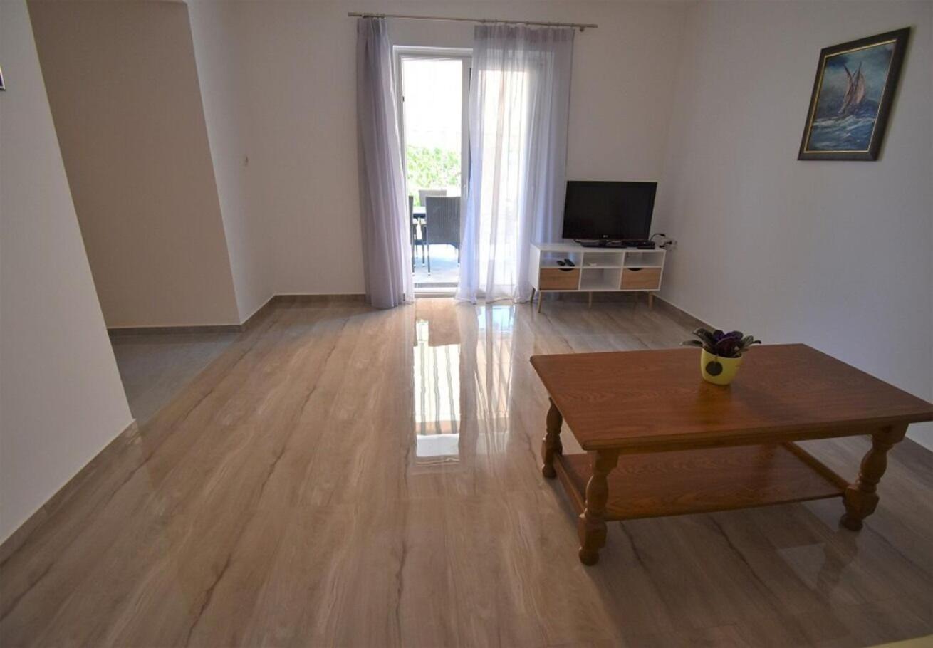 Holiday home Branka - 80 M From Vir