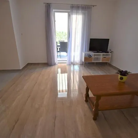 Holiday Home Branka - 80 M From Beach Vir Exterior photo